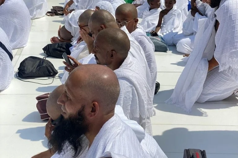 Tips Nyaman & Menyenangkan Berumrah dengan Balita